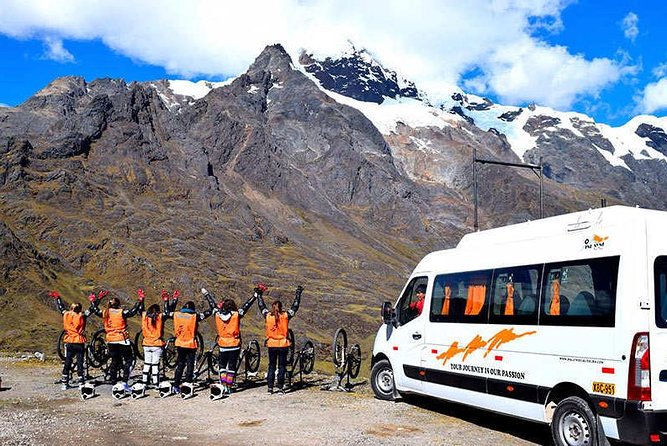 07 Day: Inca Jungle Adventure with Mountain Bike, Rafting, Zipline & Trek - Day 1: Arrive in Cusco and respect the altitude