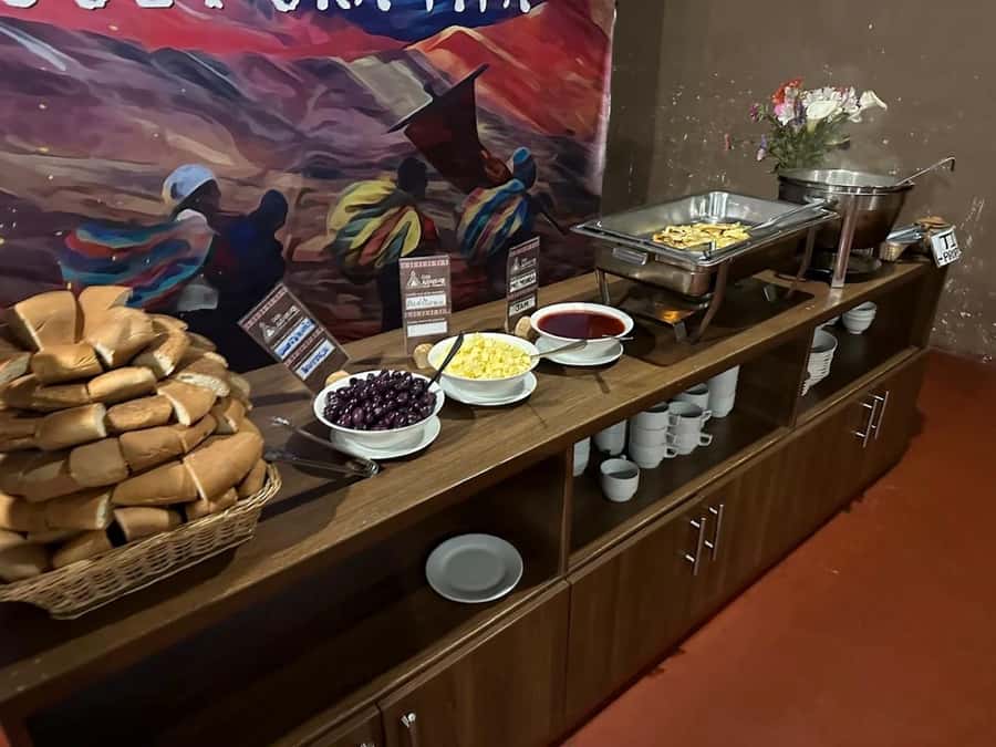 1-day excursion to Palcoyo Mountain + Breakfast and Lunch - Return to Cusco between 5 and 5:30 p.m.
