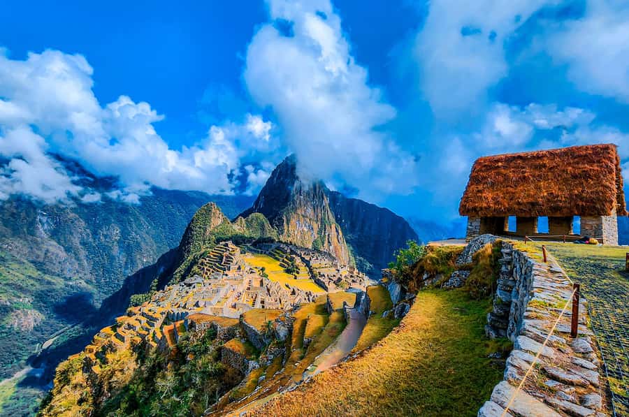 2-Day Inca Trail Hike to Machu Picchu & Panoramic Train - Why the two-day route works so well