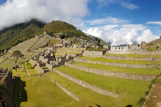 2-Day Sacred Valley & Machu Picchu Group Tour from Cusco - Machu Picchu with an approximately three-hour guide