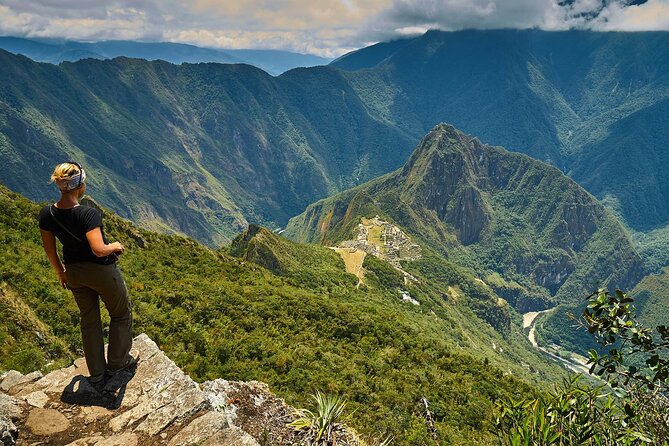 2 Days Machu Picchu Tour from Cusco - Leaving Cusco at 10 a.m. for Ollantaytambo