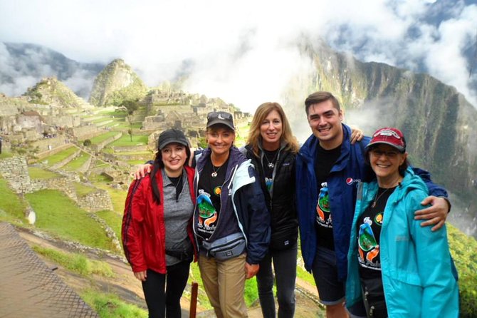 2 Days Machu Picchu Tour from Cusco - The Ollantaytambo to Aguas Calientes train