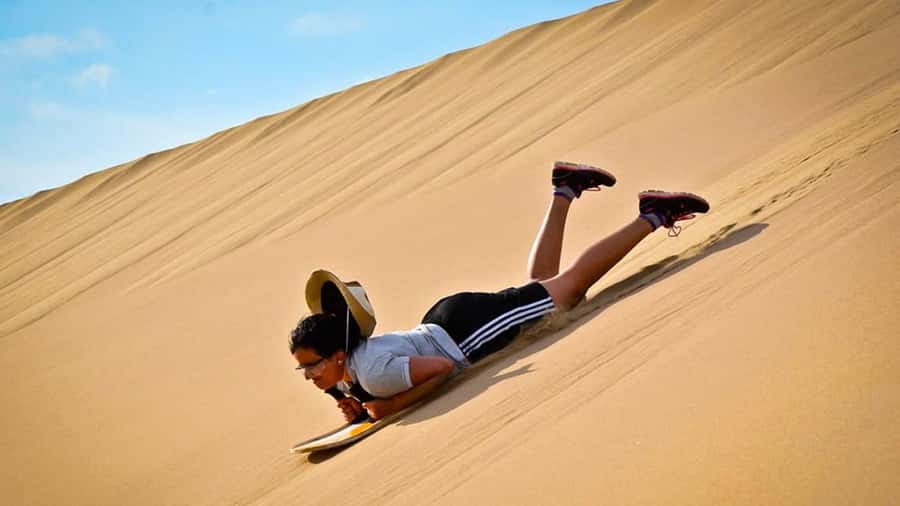 4 Day from Lima: Nazca Lines Flight, Paracas, and Huacachina - Who should book this four-day route?