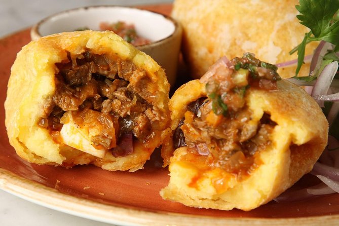 5 iconic restaurants of Lima a 3-hour guided food tour in Barranco - Is $49 a fair price for dinner?