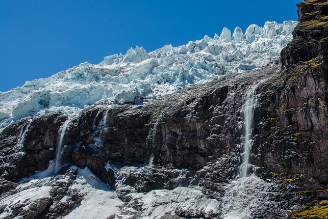 6 day Rainbow Mountain x Ausangate Trek - FlashpackerConnect - Day one: Tinqui, Upis, and a hot spring at 4,200 meters