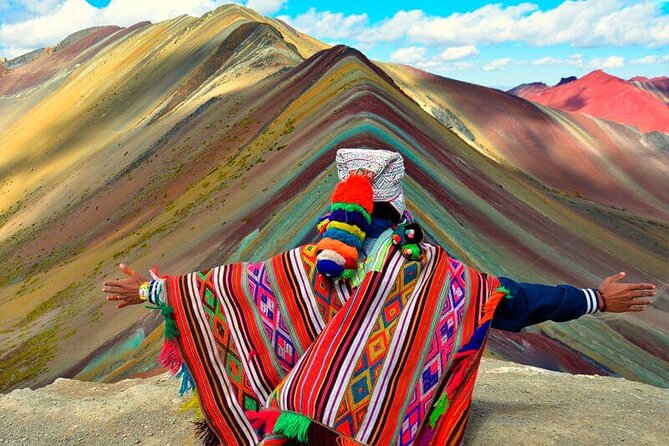 6-Day Tour of Cusco Magico-Machu Picchu-Rainbow Mountain - Day 1: Coricancha and Cusco’s four Inca sites