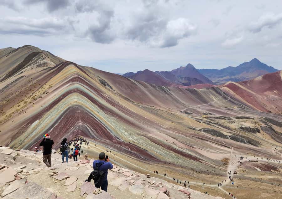 7 Colors Mountain Tour + Red Valley - Who should book this mountain day?