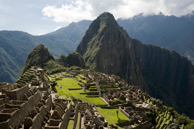 8-Days Best of The Inca Empire from Lima - Day 1: Lima’s Pacific view and colonial center