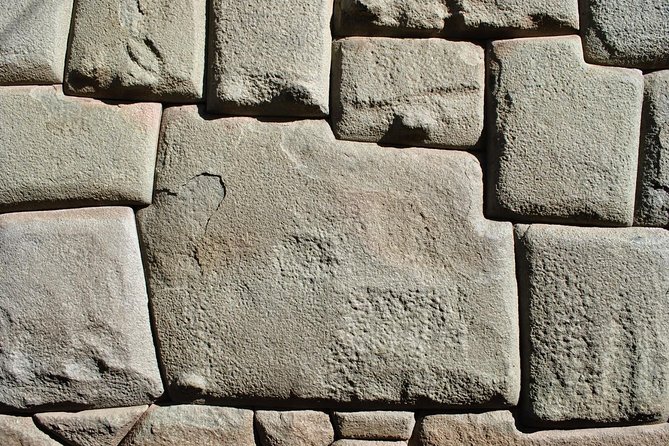8-Days Peru, The Rise of the Inca Empire - Day 4: Moray’s terraces and the salt pans of Maras