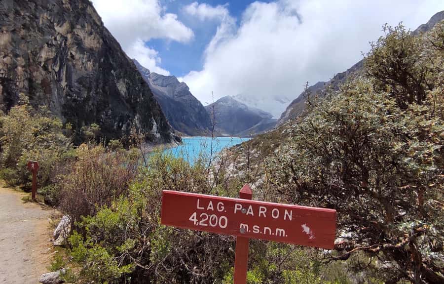 Ancash: Trekking to Paron Lagoon with Entrance | Full day| - 8:00 a.m. pickup and the road north