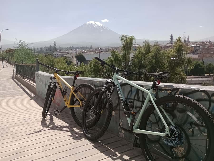 AREQUIPA BIKING CITY TOUR - The Cloisters of The Company and central architecture