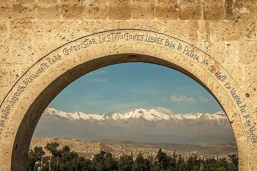 Arequipa: City Tour and Santa Catalina Monastery - Key points to know before booking