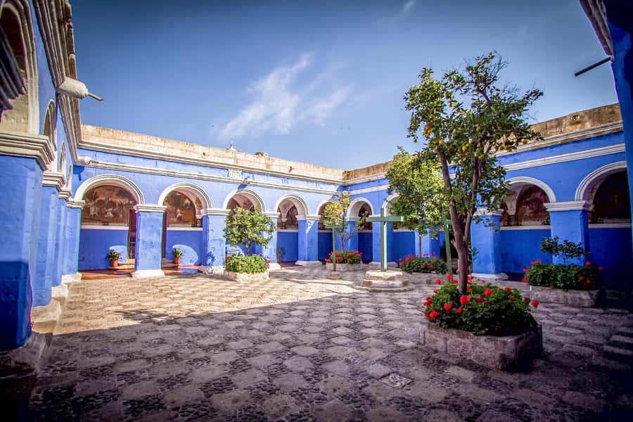 Arequipa: City Tour and Santa Catalina Monastery - Who should book this Arequipa tour