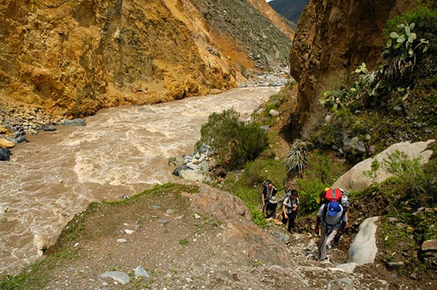 Arequipa: Colca Canyon Trekking 2 days and 1 night + food - Cosñirhua, Malata, and the final walk to Sangalle