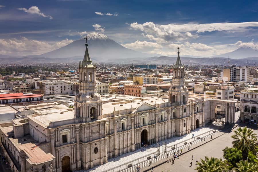 Arequipa Food Tour: Ancestral Cuisine & City Tour - The Chili River and Malecón Bolognesi