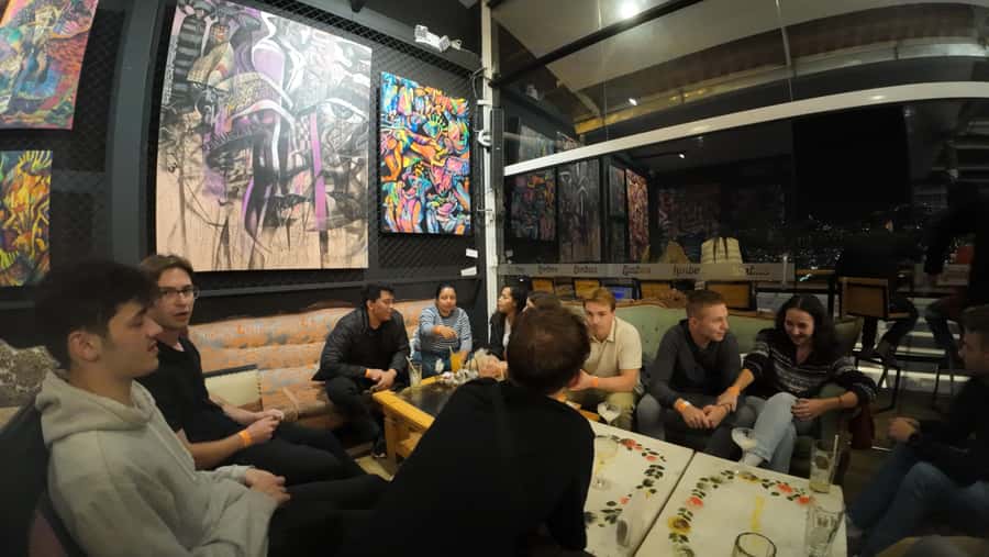 Arequipa: Pub Crawl with Skip-The-Line Access and Drinks - Finishing at a nightclub