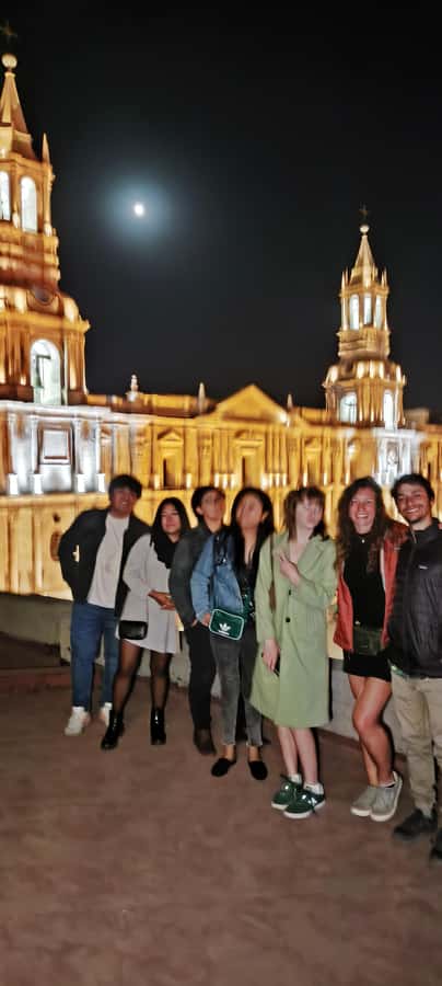 Arequipa: Pub Crawl with Skip-The-Line Access and Drinks - Dress rules that can decide your night