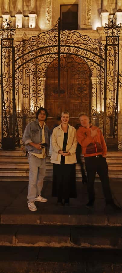Arequipa: Pub Crawl with Skip-The-Line Access and Drinks - Three bars, three drinks, and a clear value question