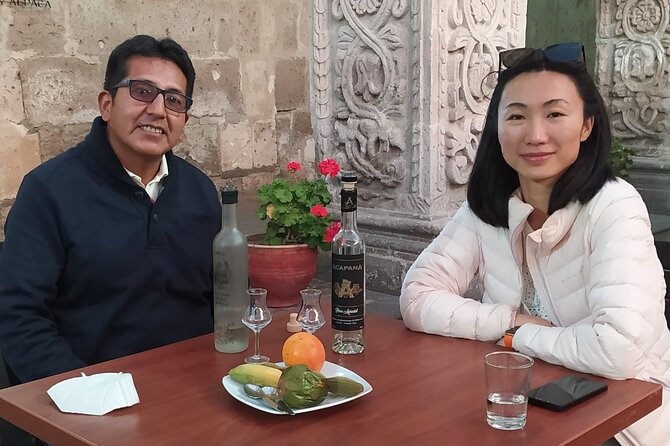 Arequipa Tasting Tour - Plaza de Armas and the earthquake-shaped city