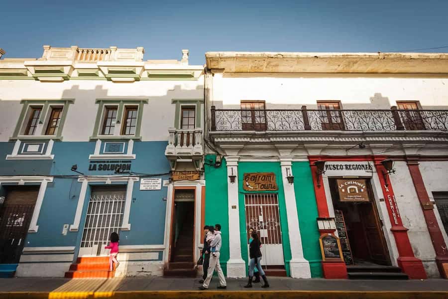 Arequipa Walking Tour and Santa Catalina Monastery - Should you book the Santa Catalina and Arequipa walk?
