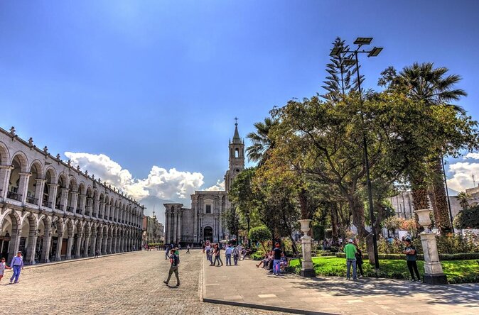 Arequipa Walking Tour city center and drinks experience - Ending above the Plaza de Armas