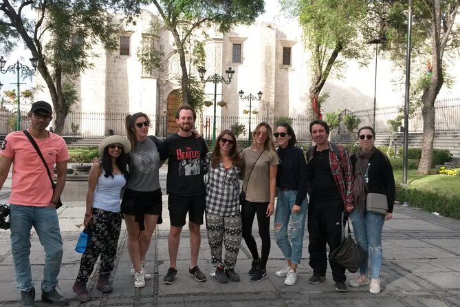 Arequipa Walking Tour city center and drinks experience - Booking, meeting, and cancellation details