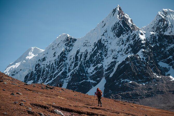 Ausangate and Rainbow Mountain Trek – 3 Days / 2 Nights - Day 3: Arriving at Rainbow Mountain before the rush