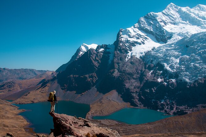 Ausangate and Rainbow Mountain Trek – 3 Days / 2 Nights - Meals, camp service, and what you carry