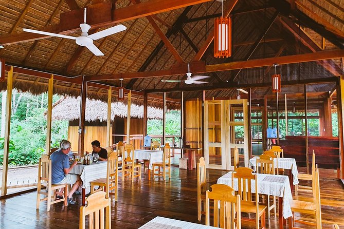 Best of Tambopata 2 nights by JunglePro - Lodge comfort, meals, and the daily rhythm