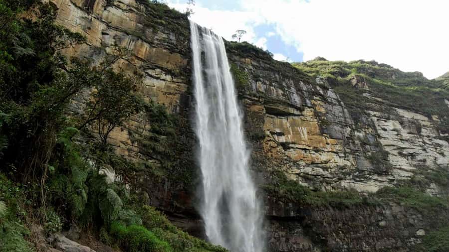 Chachapoyas: Gocta Waterfall Excursion | Entrance - Lunch | - Walking the Cocachimba route