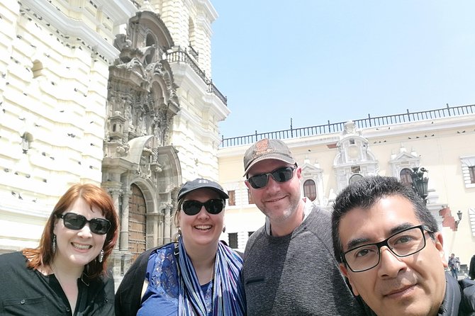 City Tour of Lima from the Airport - Meeting your guide at Jorge Chávez Airport