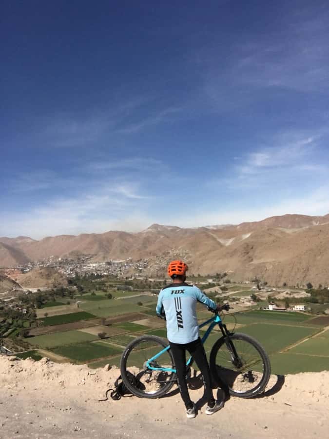 Congata Rover,3 hours bike ride tour in arequipa - The ride itself: gentle roads, small climbs, and a tougher finish