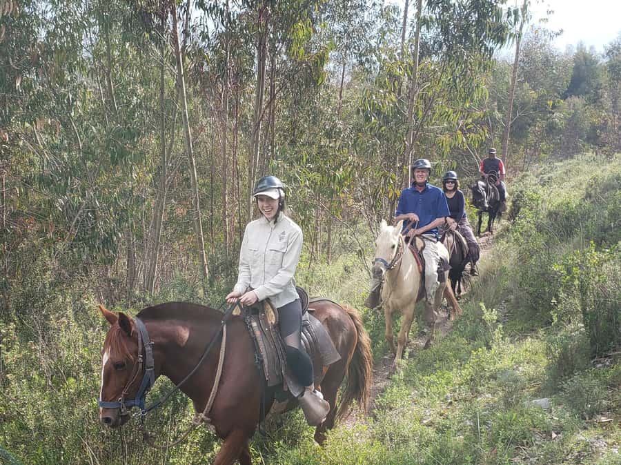 Cusco: 3-Hour Horse Riding Tour to the Temple of the Moon - Why the small group of six makes a difference