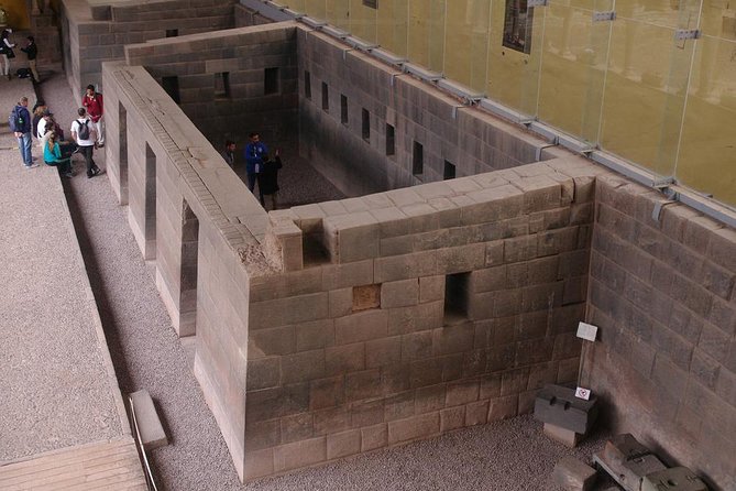 Cusco 4-Hour Private Tour Including Sacsayhuaman and Qenqo - Sacsayhuaman and the stones above Cusco