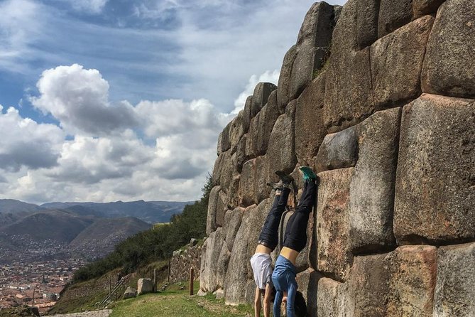 Cusco 4-Hour Private Tour Including Sacsayhuaman and Qenqo - Q’enqo and its unanswered ritual questions