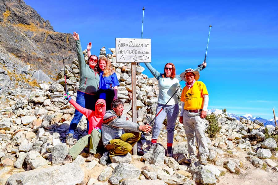 Cusco: 5-Day Salkantay Ultimate Trek to Machu Picchu - Day 1: Humantay Lake at 4,200 meters