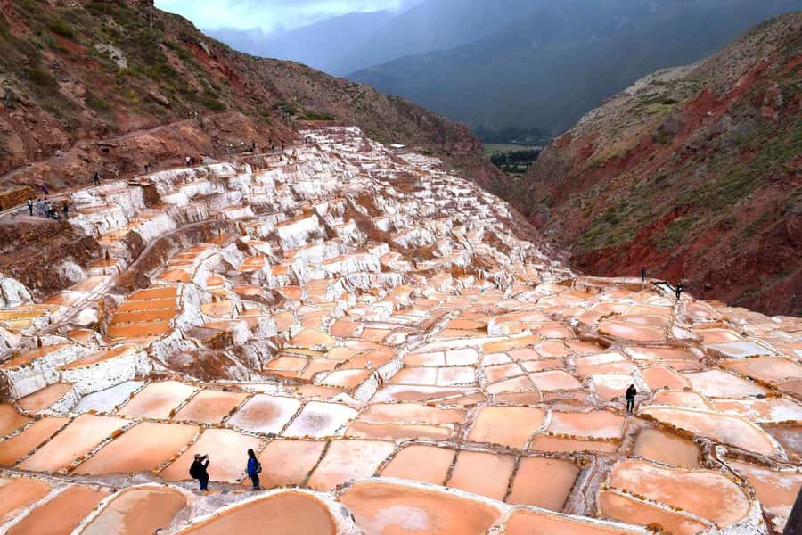 Cusco: 6-Day Andean Jewels Experience - Day 2: Chinchero, Moray, and Maras before the train