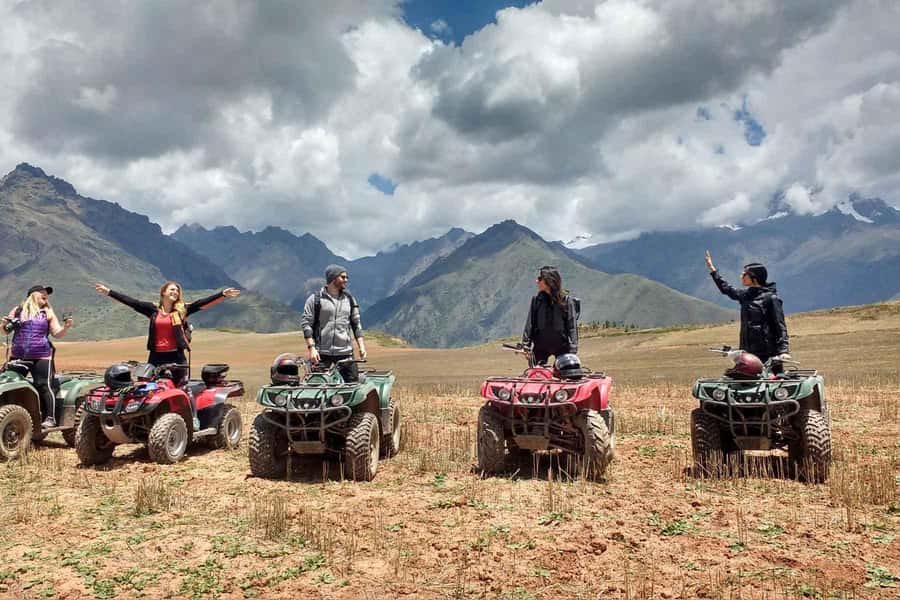 Cusco: Aventura Cuatrimoto en Moray y Salineras medio dia - Riding through the Maras area