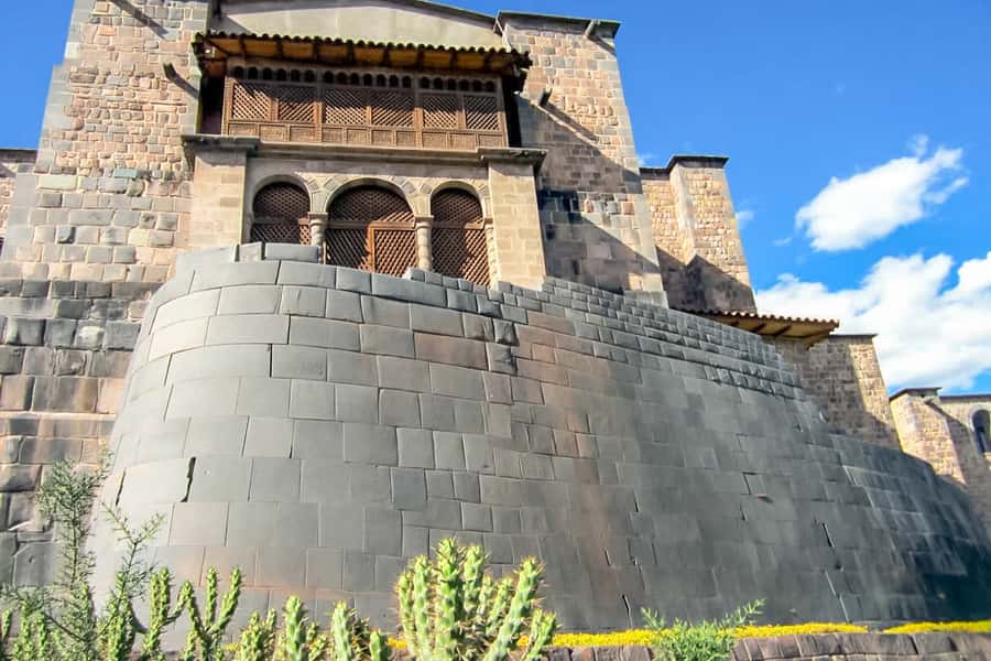 Cusco: City and Nearby Ruins 5-Hour Guided Tour - Puka Pukara, the Lookout Above the Road