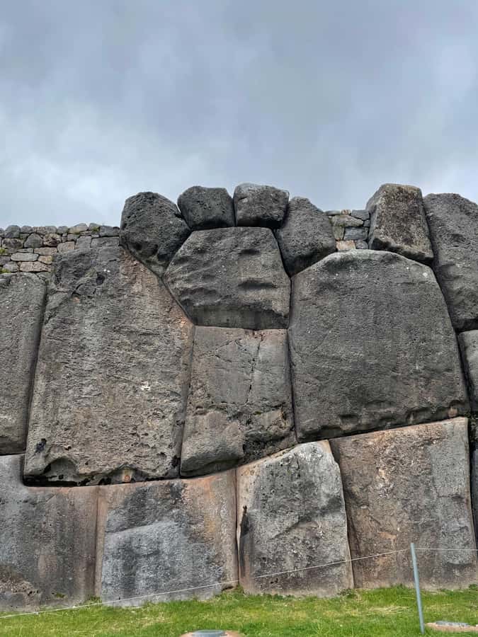 Cusco : City Tour of 4 Ruins and Sun Temple - Sacsayhuamán and its enormous fitted stones