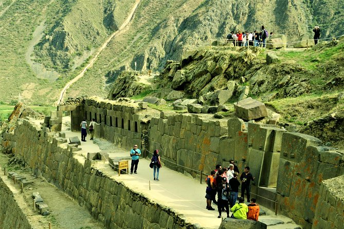 Cusco City Tour with Sacsayhuaman & Inca Sites – Small Group - Starting in the Plaza de Armas and Loreto Street