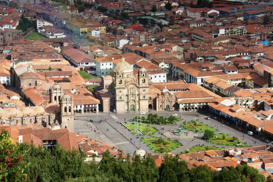 Cusco: Cultural Walking Tour with Local Guide⭐⭐⭐⭐⭐ - The 12-angled stone at street level