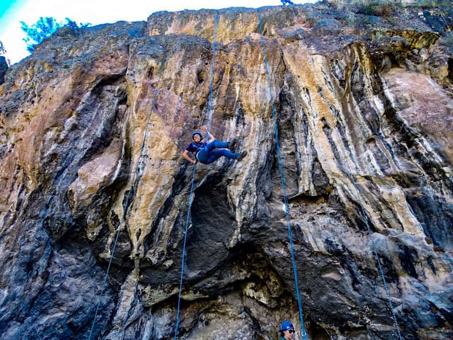 Cusco: Extreme Sky Bike and Rappelling Adventure - Rappelling 30 meters down the cliff