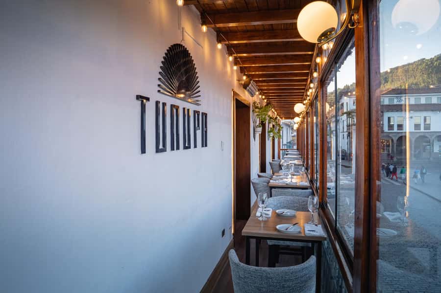 Cusco: Folkloric Andean Show & 3-Course Dinner at Tunupa - A Dinner Beside Cusco’s Main Church