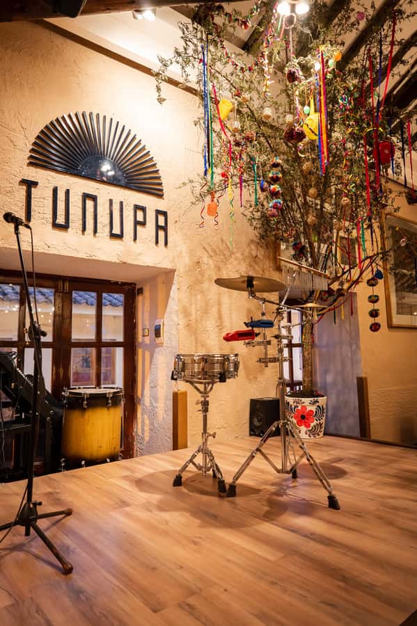 Cusco: Folkloric Andean Show & 3-Course Dinner at Tunupa - The Three-Course Dinner and Menu Limits
