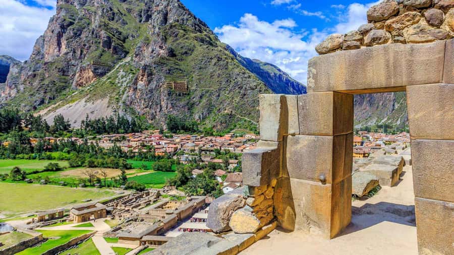 Cusco: Full-Day Sacred Valley History Tour - What the guide and group format are like