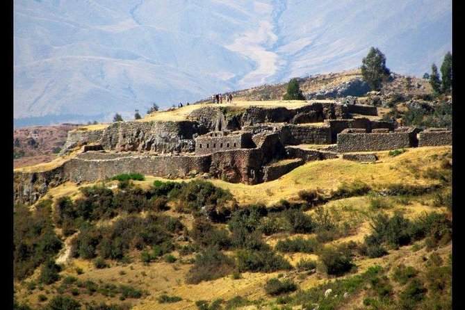 Cusco Half Day City Tour: Four Ruins - Qenqo and the puzzle of the carved canal