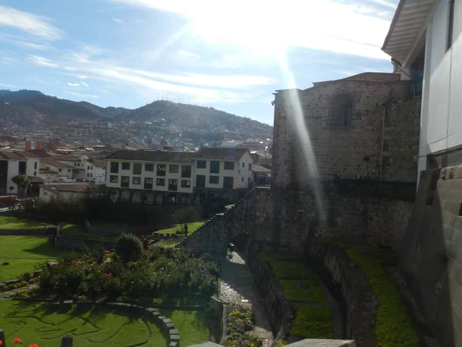 Cusco: Half-Day Historic City Tour - Qenqo, the ceremonial labyrinth