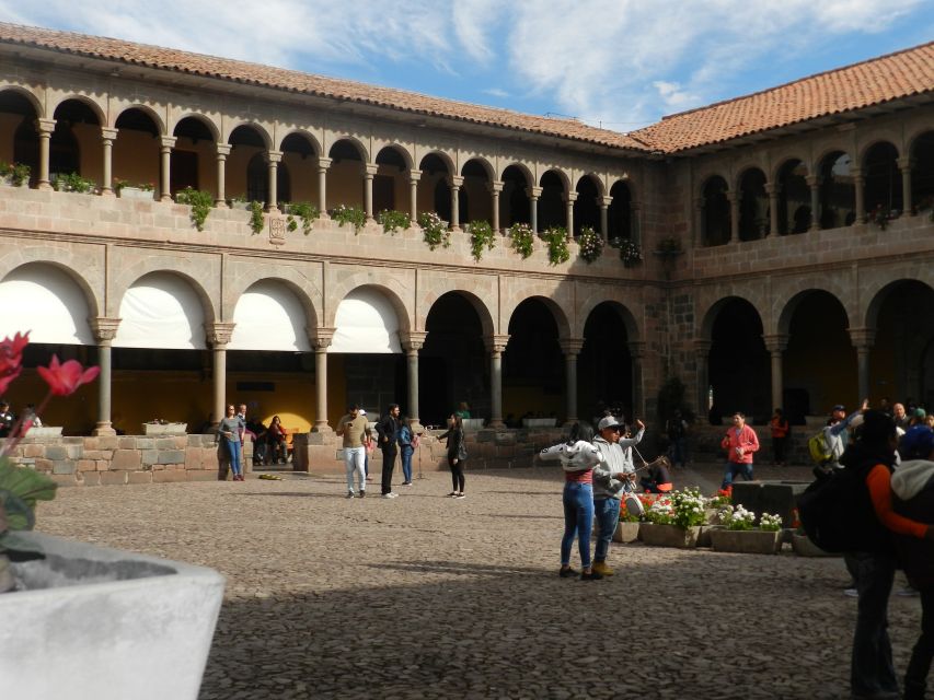 Cusco: Half-Day Historic City Tour - Tambomachay and its fresh water spring