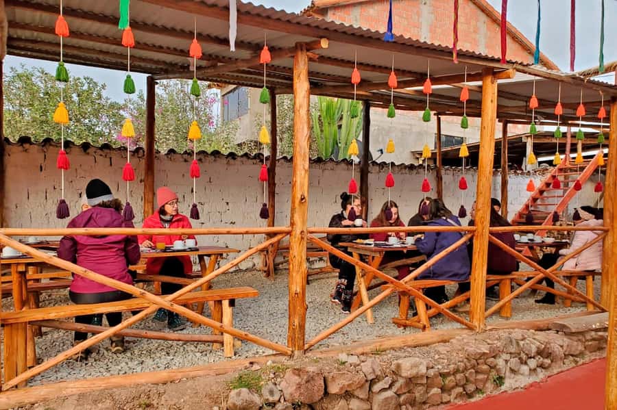 Cusco: Humantay Lake Tour with Breakfast and Buffet Lunch - The downhill return to Soraypampa